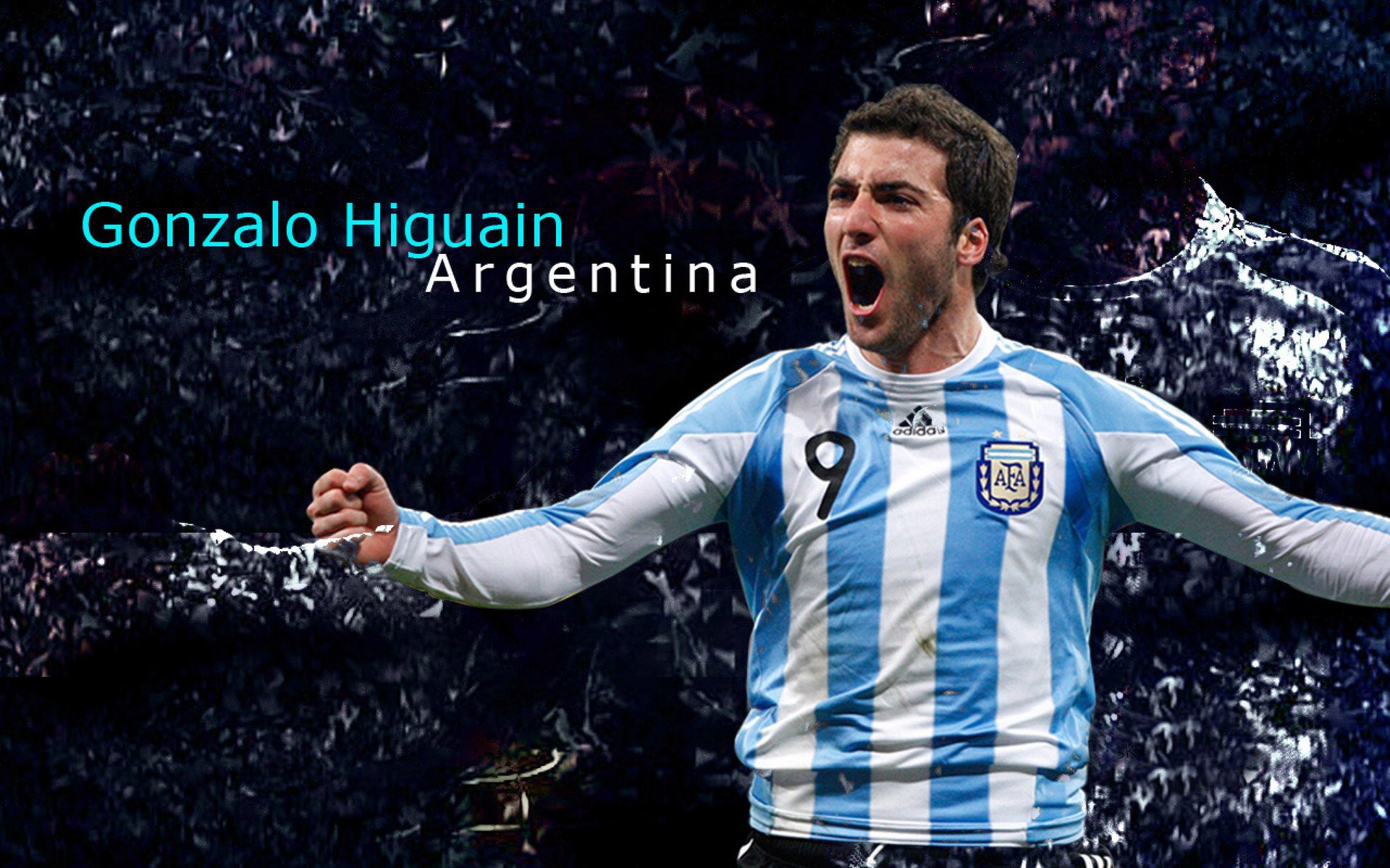 国足球员体能训练突破瓶颈，国足体能与技术分析